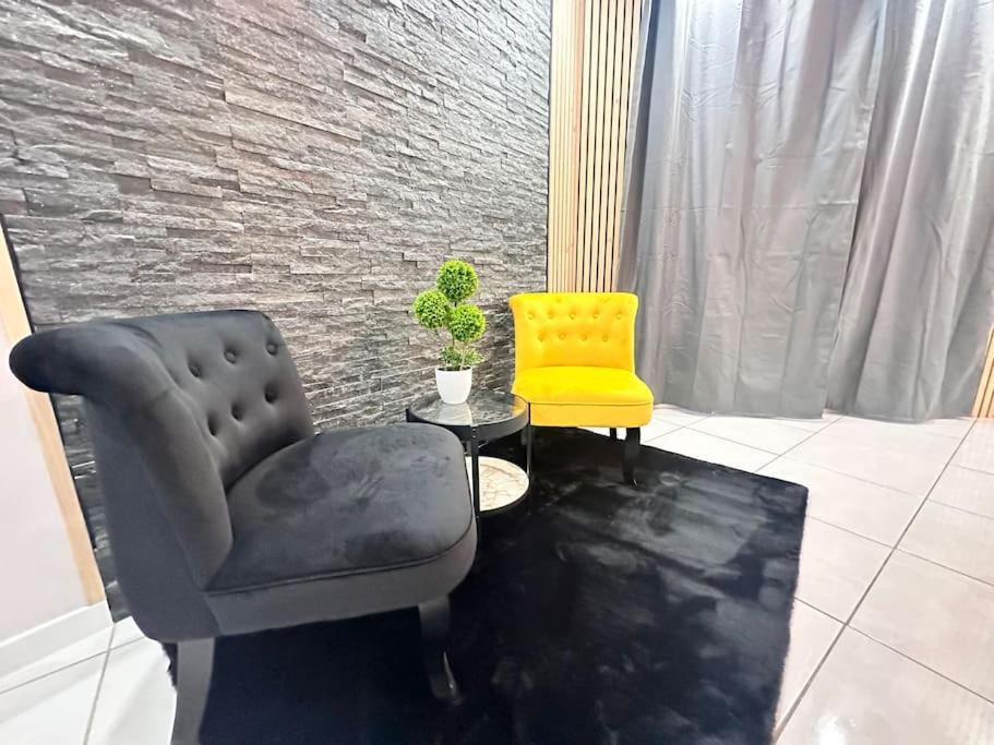 E Servagnat T3 Luxe Avec Sauna Jacuzzi Et Hammam 埃佩尔奈 外观 照片
